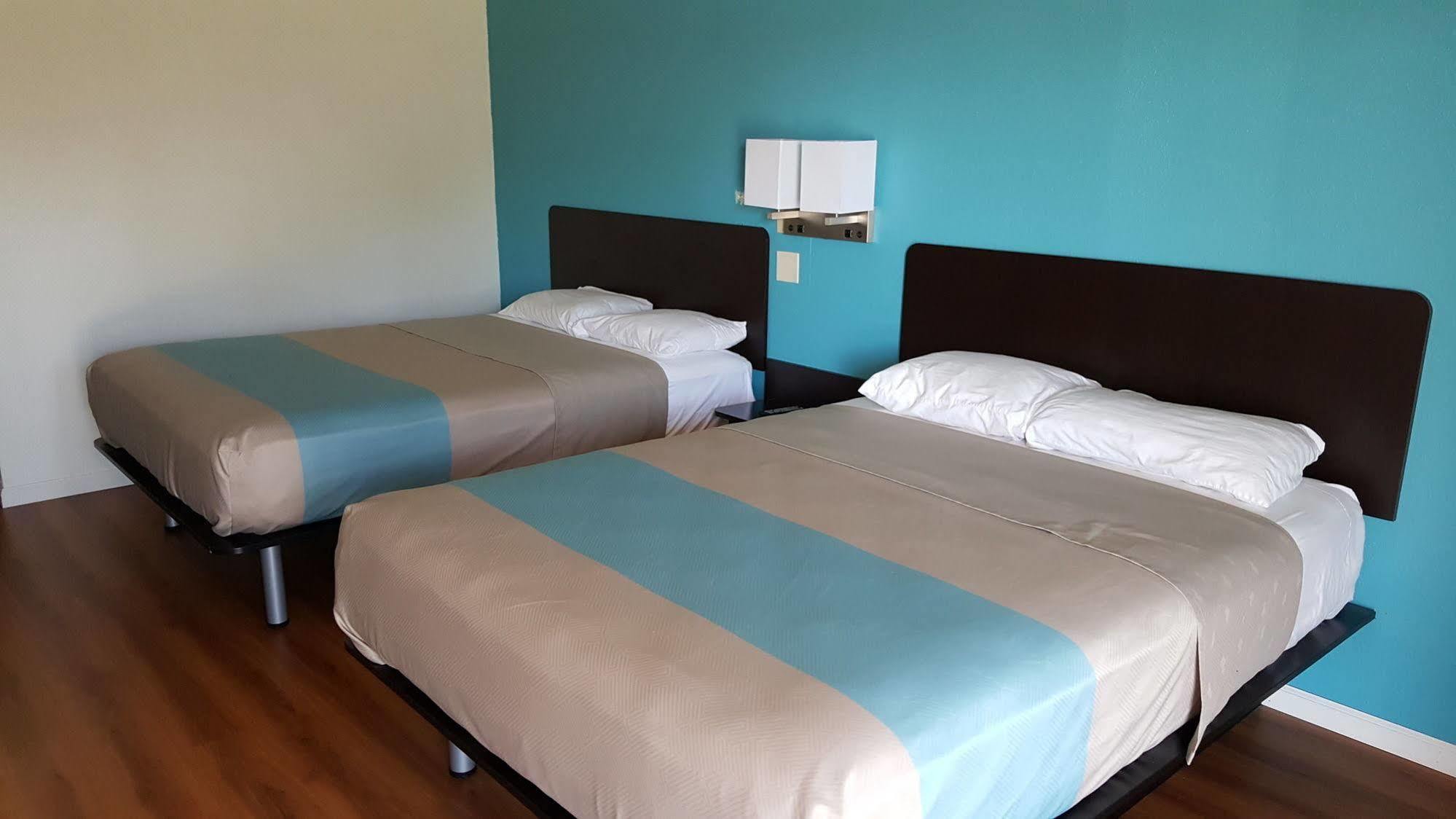 Oyo Hotel Deridder Hwy 171 North Eksteriør billede